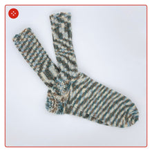 Laden Sie das Bild in den Galerie-Viewer, Wolle für Socken meliert