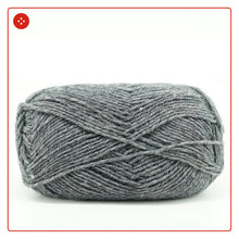 Laden Sie das Bild in den Galerie-Viewer, Wolle für Socken