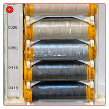 Carica l'immagine nel visualizzatore di Gallery, Filo per asole N.30 per cuciture a mano e cuciture decorative