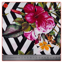 Laden Sie das Bild in den Galerie-Viewer, Viskose gemustert