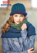 Laden Sie das Bild in den Galerie-Viewer, Wolle CANDY