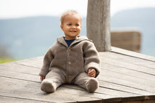 Laden Sie das Bild in den Galerie-Viewer, Baby-Overall Wollfleece
